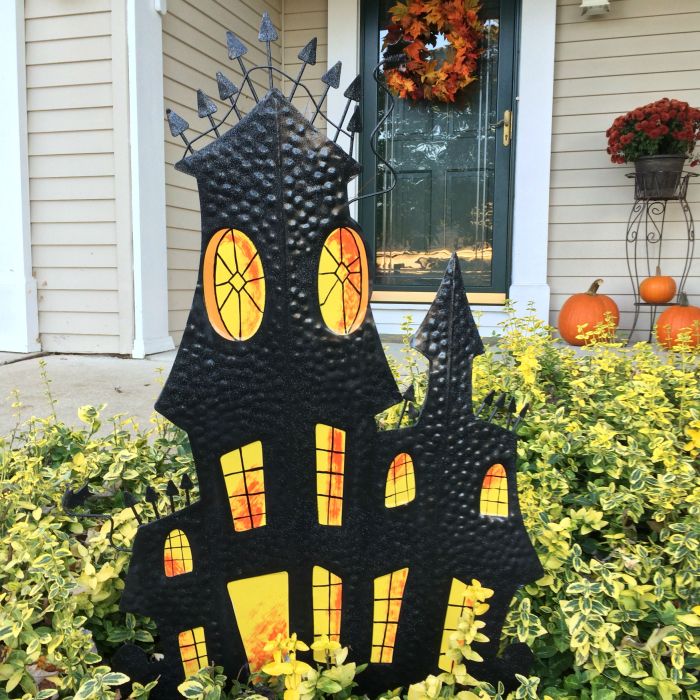 Halloween outdoor decor on sale